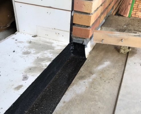 connecting concrete floor facade