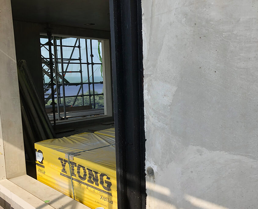 windowframe liquid air barrier